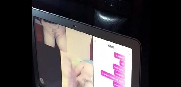  Mi esposa se muestra por Webcam